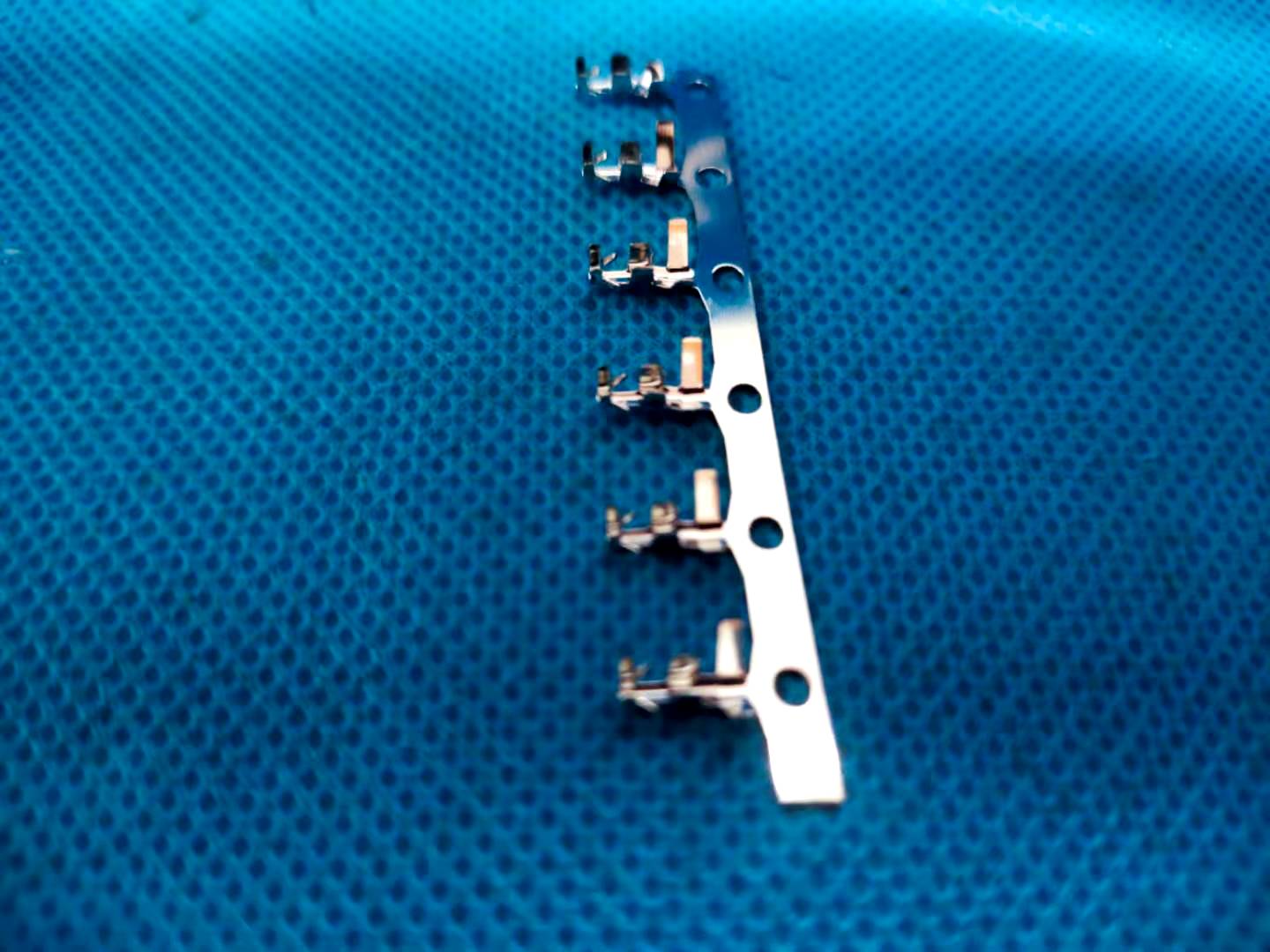 基板端子連接器 基板端子連接器